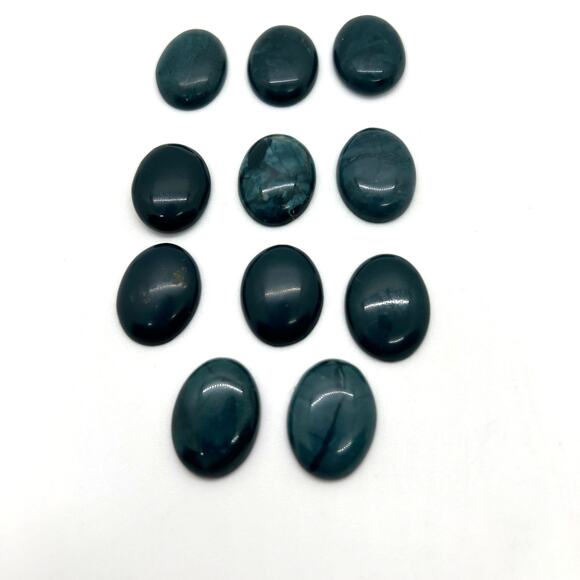 Dyed Green Agate Cabochons For Jewelry Making Lot of 11 - Picture 1 of 8